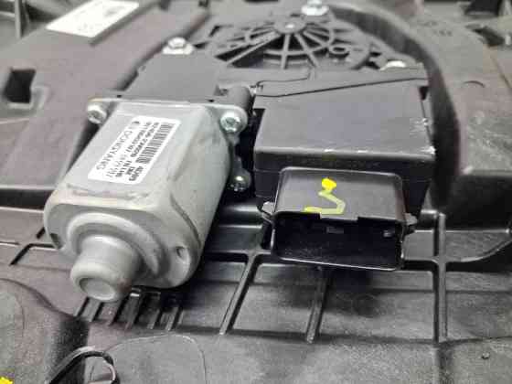 Стеклоподъемник передний левый Hyundai Santa fe 2012-2019 824712W010 (Арт. 68342) Київ