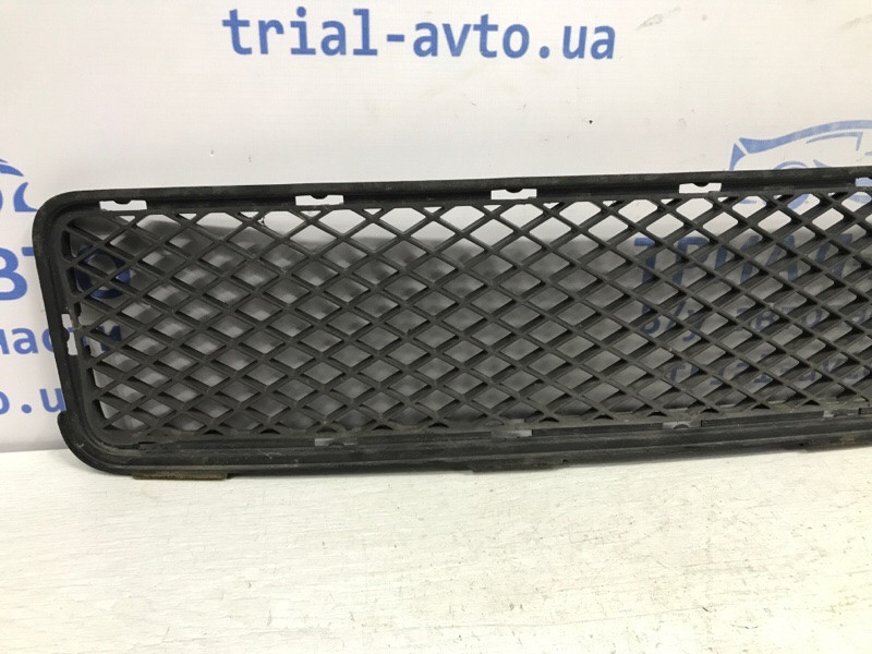 Решетка бампера центральная Hyundai Tucson JM 2.0 DIESEL D4EA 2004 (б/у) Киев - изображение 2