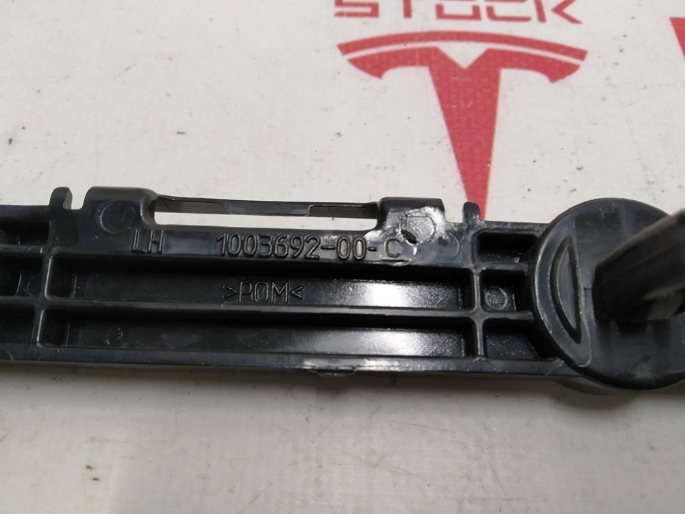 Направляющая накладки порога передняя левая Tesla model S, model S REST 1003692-00-C Киев - изображение 6