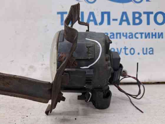 Фара противотуманная Mitsubishi L200 KB 2.5 DIESEL 4D56 2006 (б/у) Киев