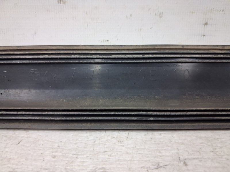 Накладка двери Lexus RX 350 2003-2009 757310E010 (Арт. 63309) Киев - изображение 5