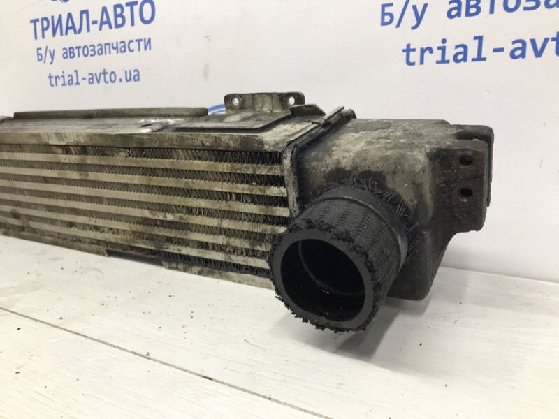 Радиатор интеркуллера Kia Sorento BL 2.5 DIESEL D4CB 2002 (б/у) Киев - изображение 3