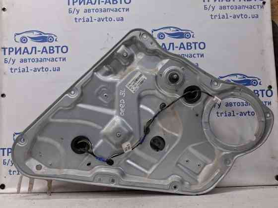 Стеклоподъемник задний левый (ручной) Kia Ceed ED 1.6 DIESEL D4FB 2006 (б/у) Киев