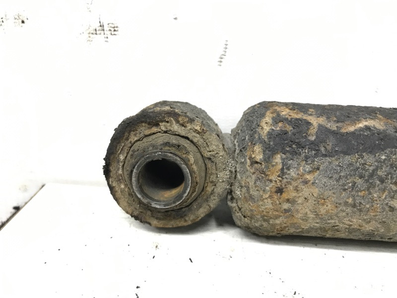 Амортизатор задний Kia Sorento BL 2.5 DIESEL D4CB 2002 (б/у) Київ - зображення 3