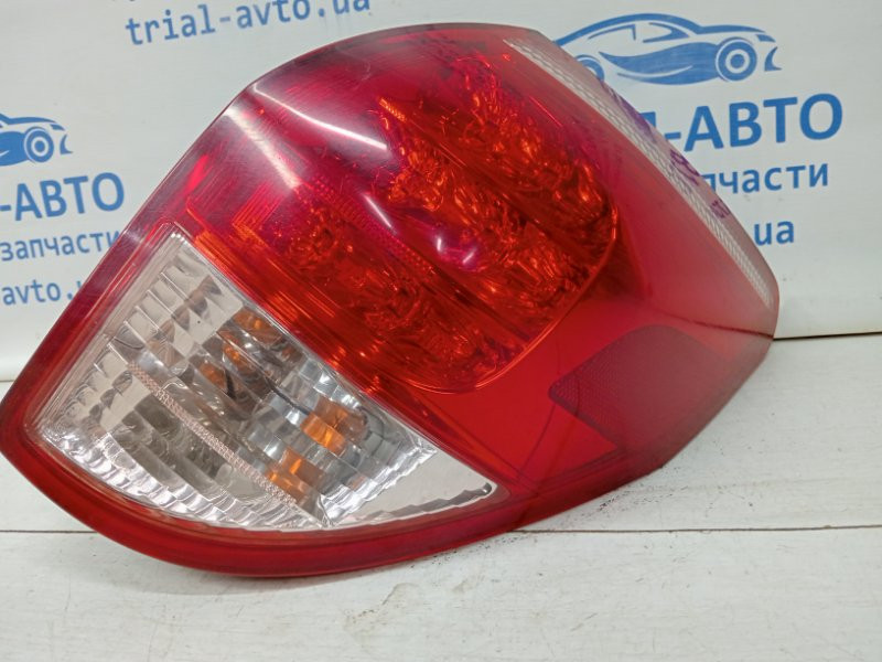 Фонарь задний внешний правый Toyota RAV 4 A30 2.0 БЕНЗИН 1AZFE 2005 (б/у) Киев - изображение 2