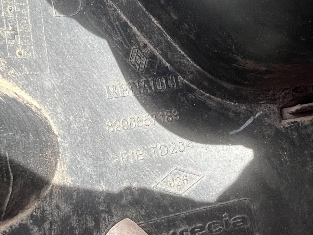 Пластик под фонарь правый (вставка) Renault Kangoo 2008-2015 (8200557188) Ковель - изображение 3