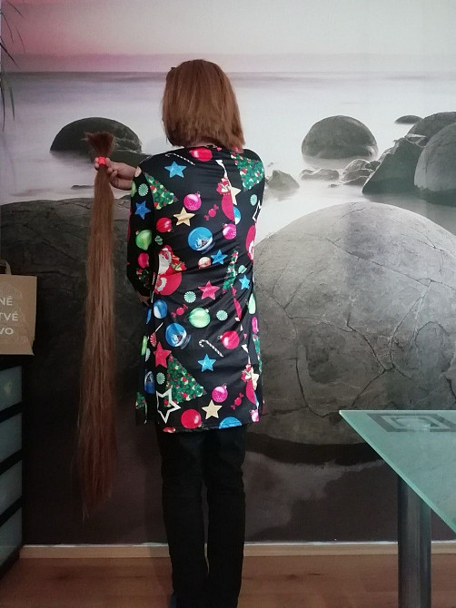 Купимо ваше волосся у Києві Ви отримаєте гідну грошову винагороду за своє волосся Вайб 0961002722 Київ - зображення 1