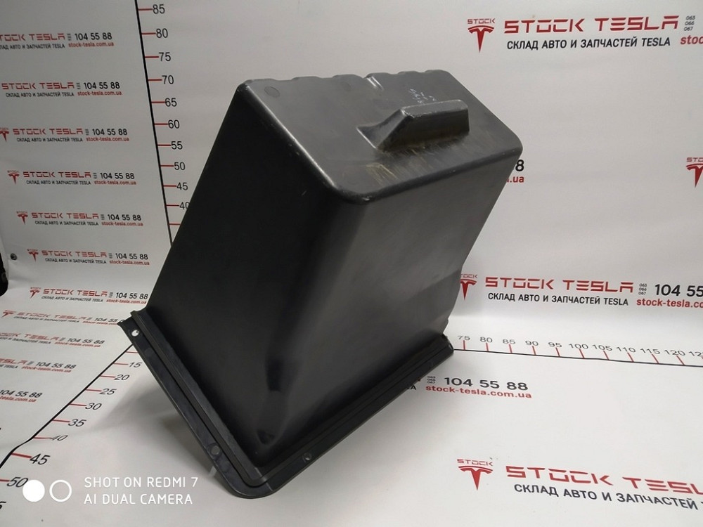 Расширение переднего бокса хранения (удлинненный) Tesla model S 1005897-00-G Київ - зображення 3