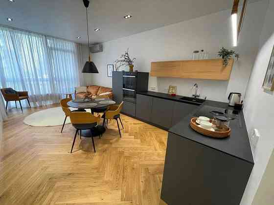 долгосрочная аренда 3-к квартира Киев, Печерский, 1700 $/мес. Киев