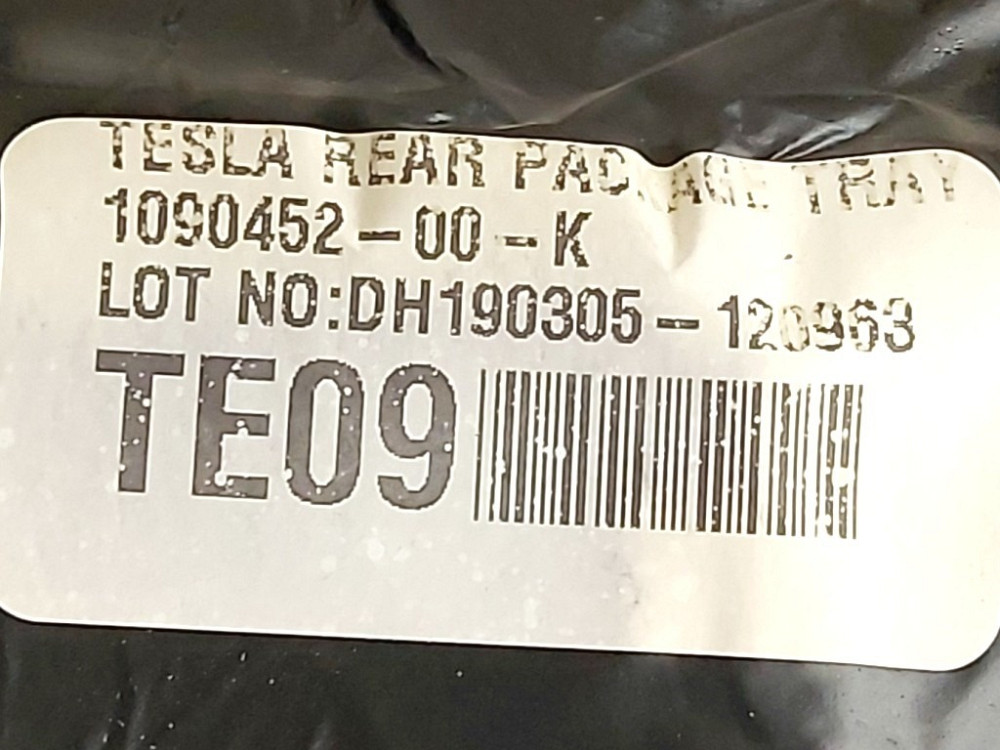 Полка багажного отсека верхняя в сборе с повреждением Tesla model 3 1128021-00-E Київ - зображення 6