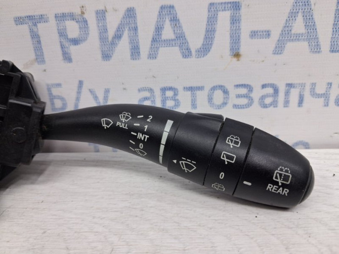 Переключатель подрулевой правый(дворники) Hyundai I30 FD 1.6 DIESEL D4FB 2007 (б/у) Київ - зображення 2
