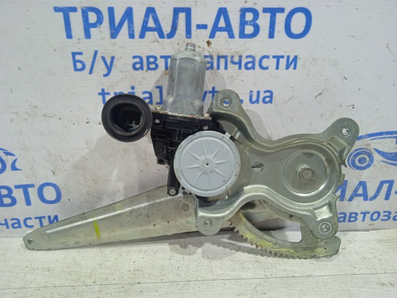 Стеклоподъемник задний левый Toyota RAV 4 A30 2005 (б/у) Київ - зображення 1