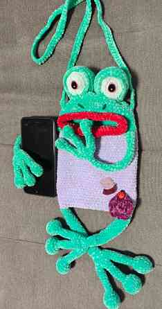 Сумочка для телефону жабка жаба весела дитяча іграшка м'яка в'язана подарунок ручна робота Нововолинськ