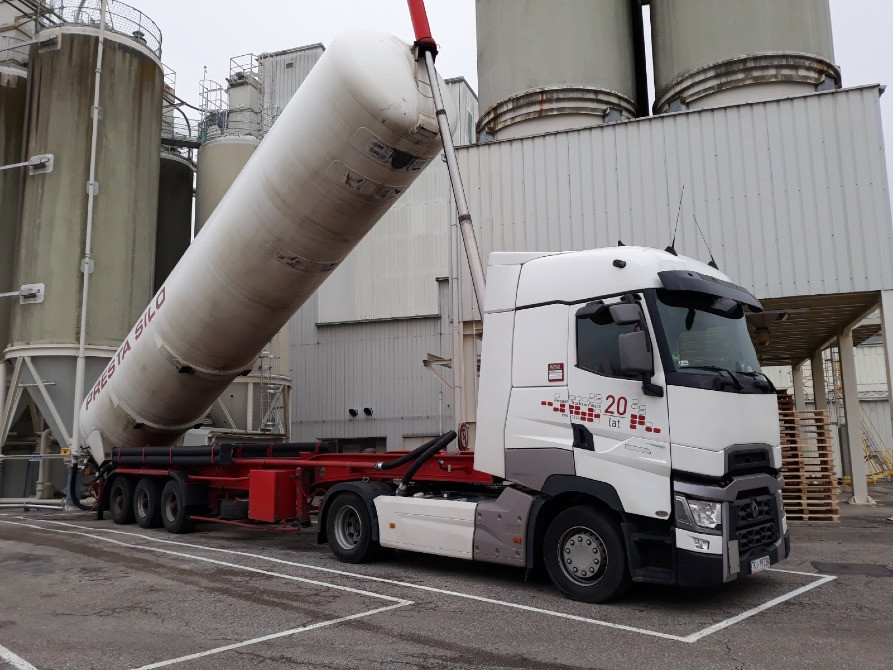 Потрібен водій категорії C+E — європейські напрямки Житомир - изображение 1