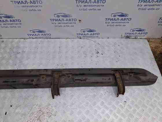 Подножка Nissan Pathfinder R51 2.5 DIESEL YD25DDTI 2004 прав. (б/у) Київ