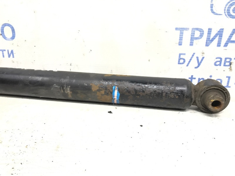 Амортизатор задний Toyota Avensis T27 2.0 DIESEL 2009 (б/у) Київ - зображення 2