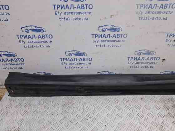 Накладка порога внешняя правая Mitsubishi ASX GA 1.8 DIESEL 4N13 2010 (б/у) Київ