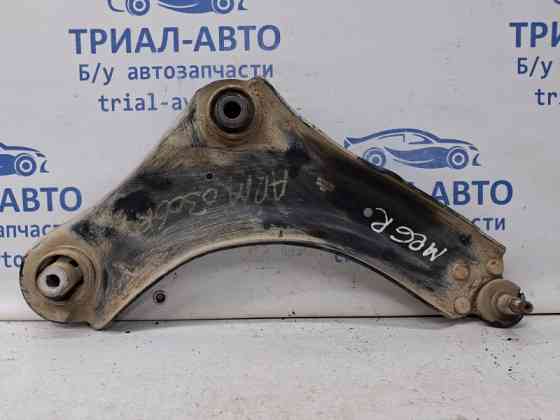 Рычаг правый Renault Megane 2008-2016 545009207R (Арт. 64188) Киев