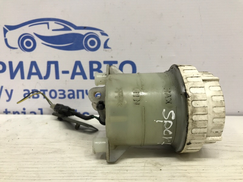 Бачок главного тормозного цилиндра Mitsubishi Pajero Sport K9 2.5 DIESEL 4D56 1996 (б/у) Київ - зображення 1