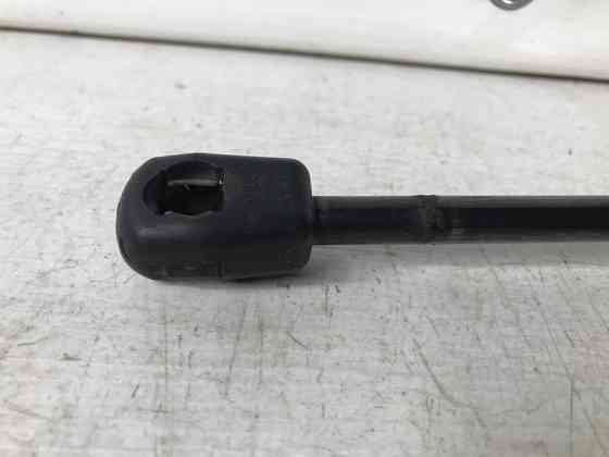 Амортизатор крышки багажника Kia Sportage SL 1.7 DIESEL D4FD 2010 (б/у) Киев