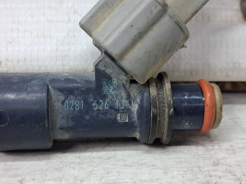 Форсунка топливная Mitsubishi Outlander CU 2.4 БЕНЗИН 4G69 2003 (б/у) Киев - изображение 3