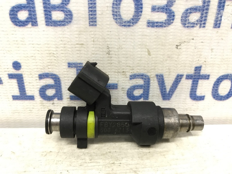 Форсунка топливная Nissan Qashqai J10 2.0 БЕНЗИН MR20DE 2006 (б/у) Киев - изображение 1