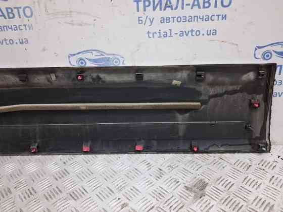 Накладка двери Kia Sorento BL 2.5 DIESEL D4CB 2002 перед. прав. (б/у) Киев