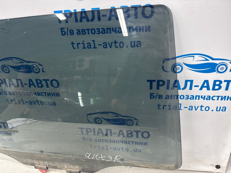 Стекло двери заднее правое Mitsubishi Outlander CU 2.4 БЕНЗИН 4G69 2003 (б/у) Киев - изображение 4