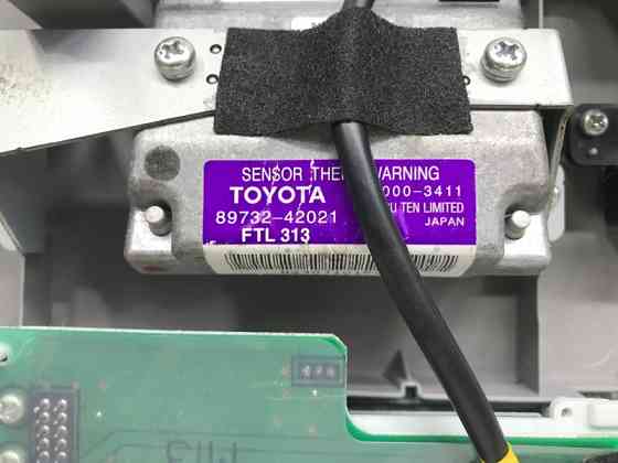 Плафон передний Toyota RAV 4 2005-2016 8973242021 (Арт. 48451) Киев