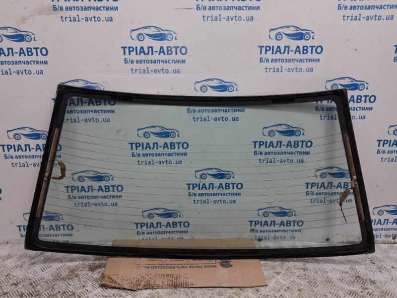 Стекло в кузов заднее Mitsubishi Lancer 9 1.6 БЕНЗИН 4G18 2003 (б/у) Київ - зображення 4
