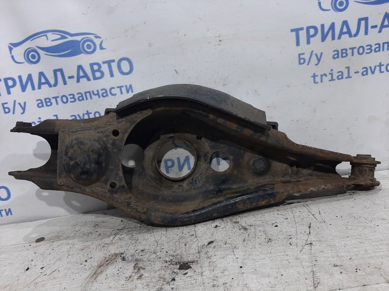 Рычаг задней подвески нижний поперечный (под пружину) Toyota RAV 4 2005-2016 4873042050 (Арт. 27358) Київ - зображення 4