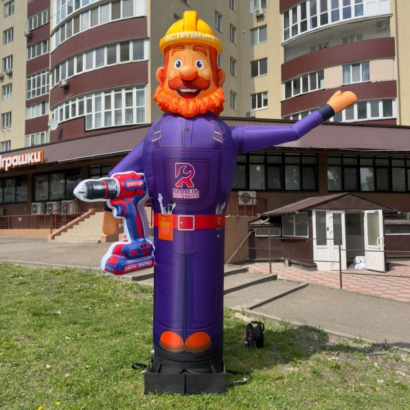 Махаючий надувний чоловічок реклама вулична 4 метри Киев - изображение 3