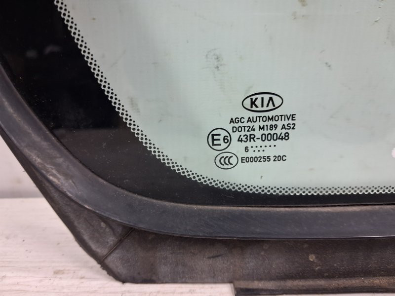 Стекло двери задней правой (форточка) Kia Sportage 2015-2022 83427F1000 (Арт. 70442) Київ - зображення 2