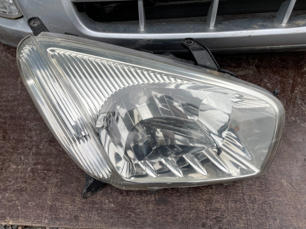 Фара правая Toyota Rav 4 2001-2005 Ковель - изображение 1