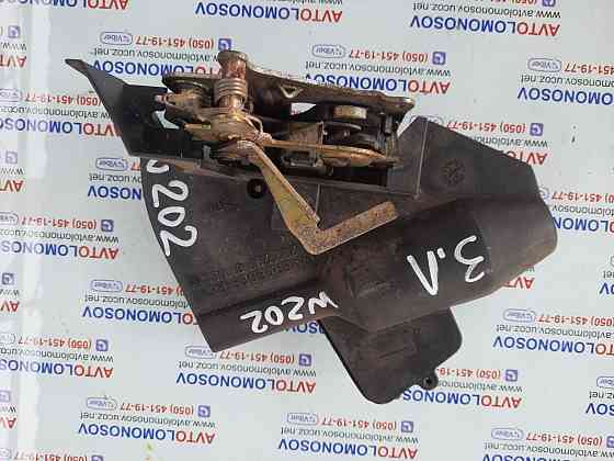 Замки Замок двери ручки Mercedes-Benz W202 Разборка Дніпро