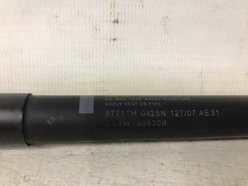 Амортизатор крышки багажника Mazda 3 2003-2009 BN8W56930B (Арт. 59605) Киев - изображение 4