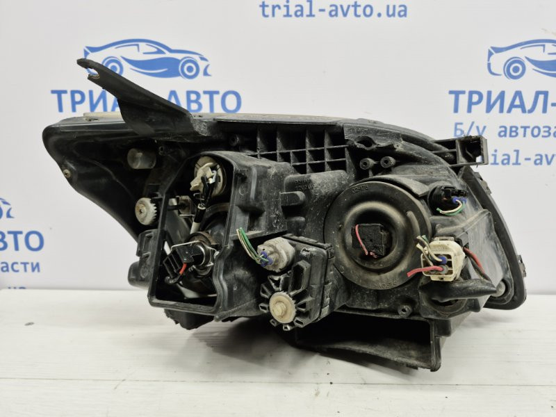 Фара левая галоген Toyota Avensis T25 1.8 БЕНЗИН 1ZZFE 2002 (б/у) Київ - зображення 6