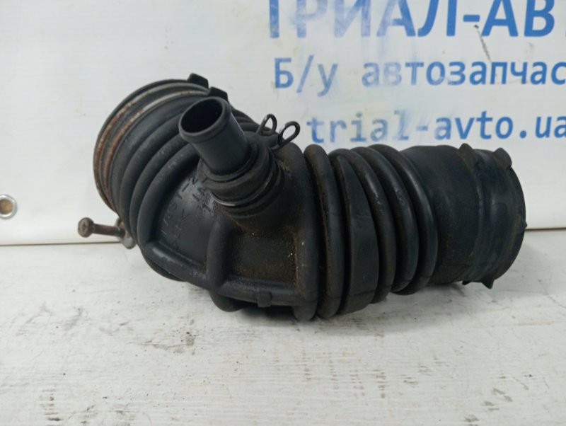 Патрубок воздушного фильтра Toyota RAV 4 A40 2.2 DIESEL 2ADFTV 2012 (б/у) Київ - зображення 1