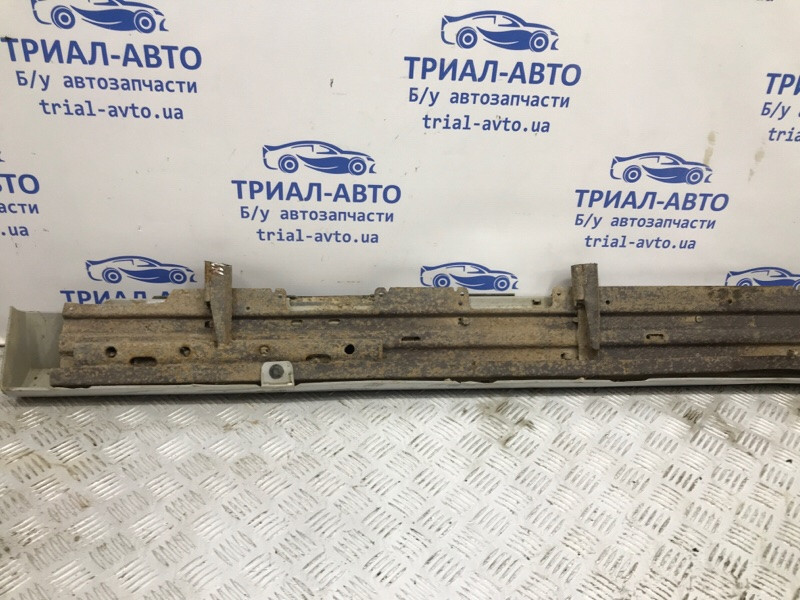 Подножка Mitsubishi Pajero Wagon 4 3.2 ДИЗЕЛЬ 4M41 2006 лев. (б/у) Київ - зображення 6