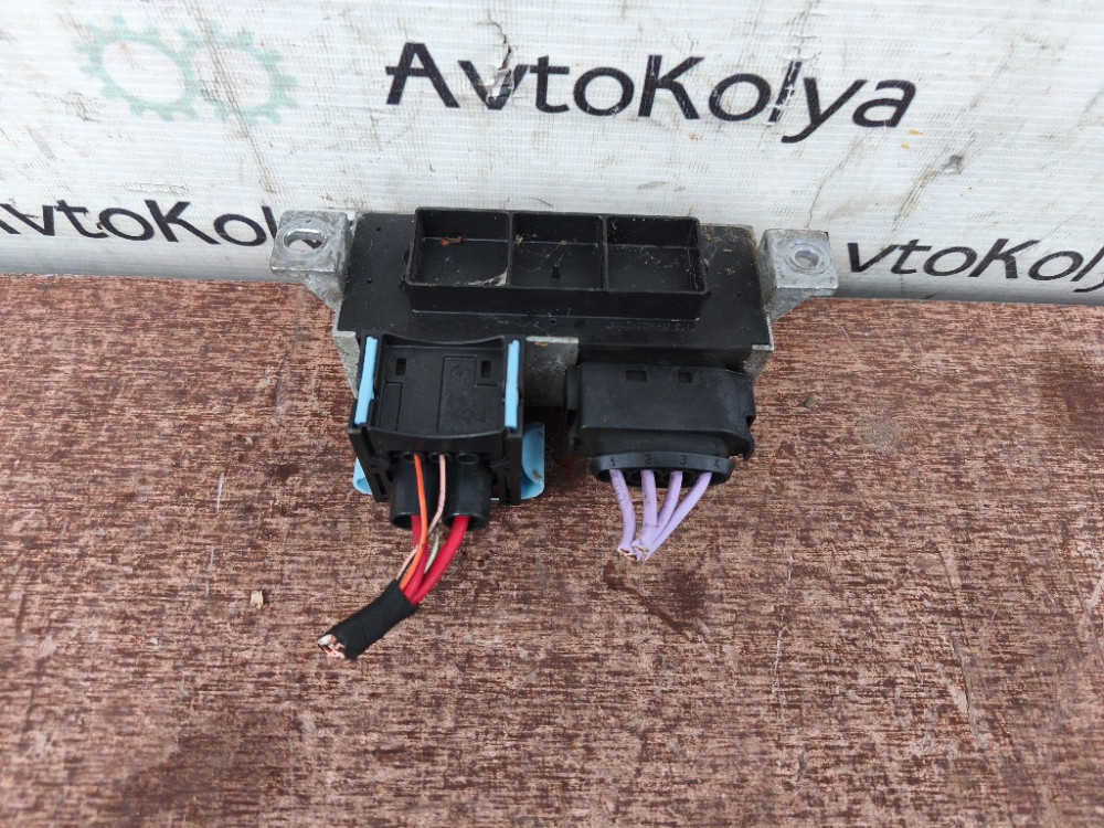 Реле свечей накала Renault Kangoo 1.5 dci 2008-2021 (8200558438) Ковель - зображення 3