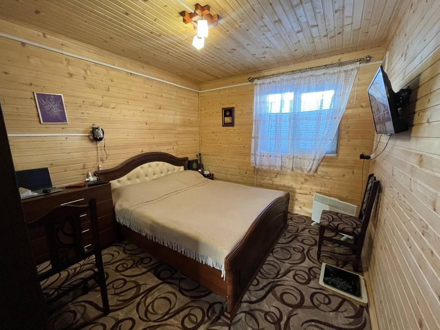 Будинок в Карпатах село Яблуниці Буковель Яремче - зображення 5