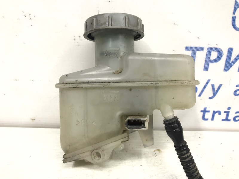 Бачок главного тормозного цилиндра Suzuki Grand Vitara 2005-2016 51200-65J00 (Арт. 29808) Киев - изображение 2