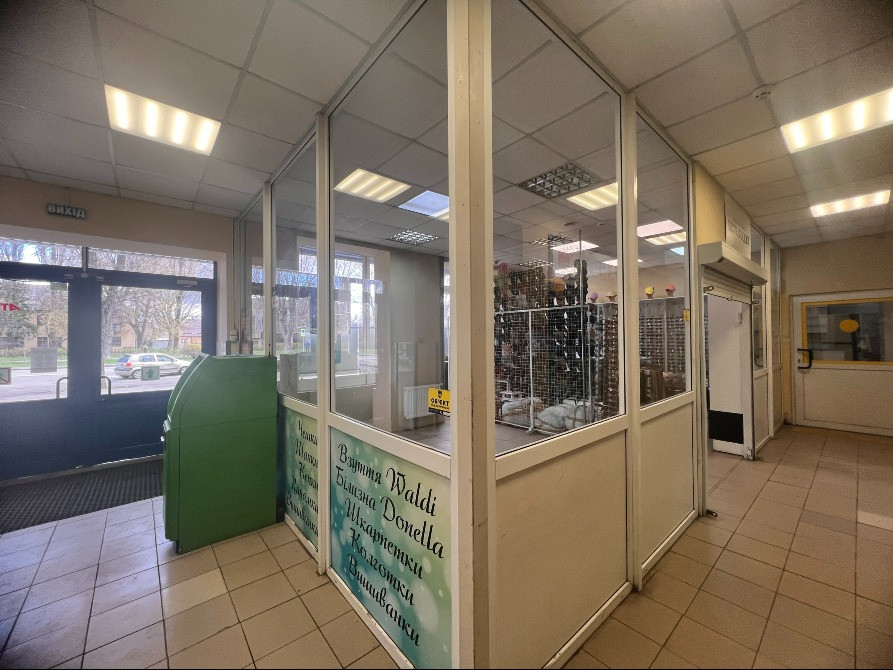 Здам в оренду 35 м2 торгової площі Київ, просп. Отрадный, 18 Київ - зображення 3