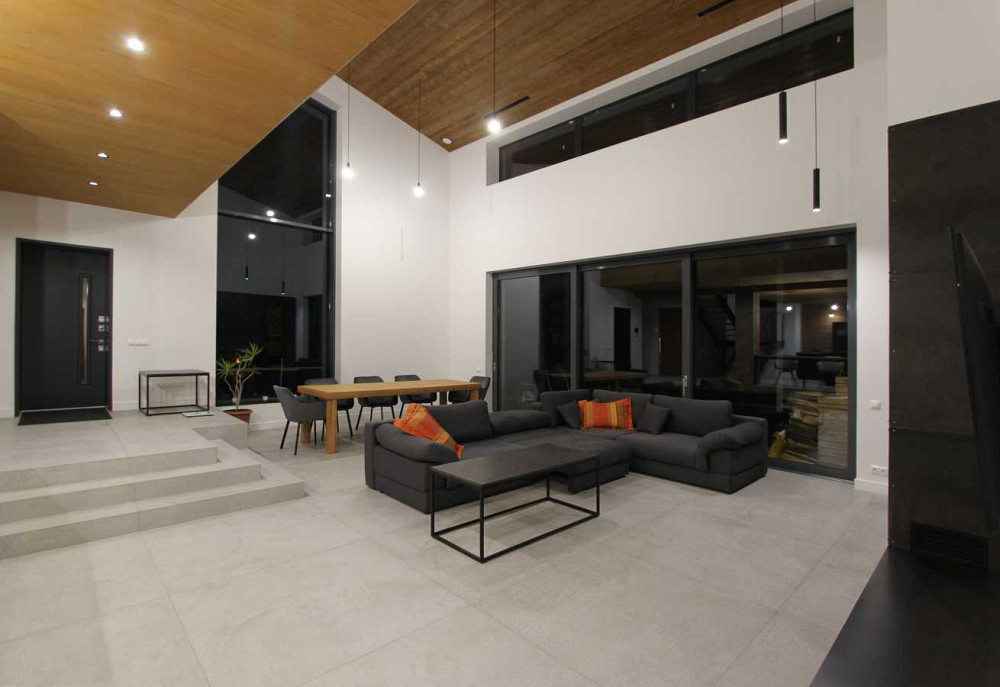 продажа 5-к коттедж Обуховский, Старые Безрадичи, 545000 $  - зображення 5