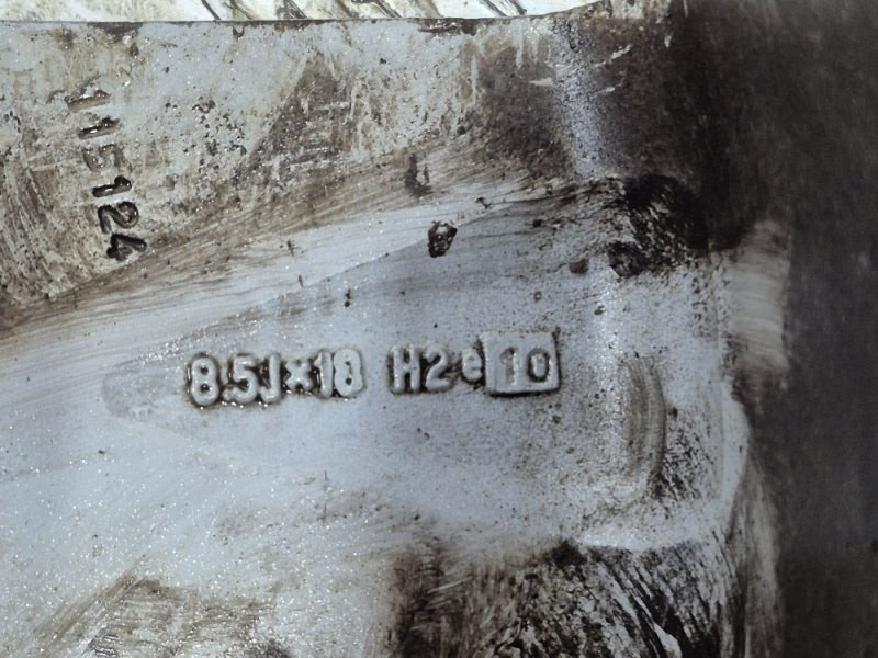 Диски титан комплект R18 Mitsubishi Pajero Sport 1996-2008 MR112815 (Арт. 47765) Киев - изображение 8