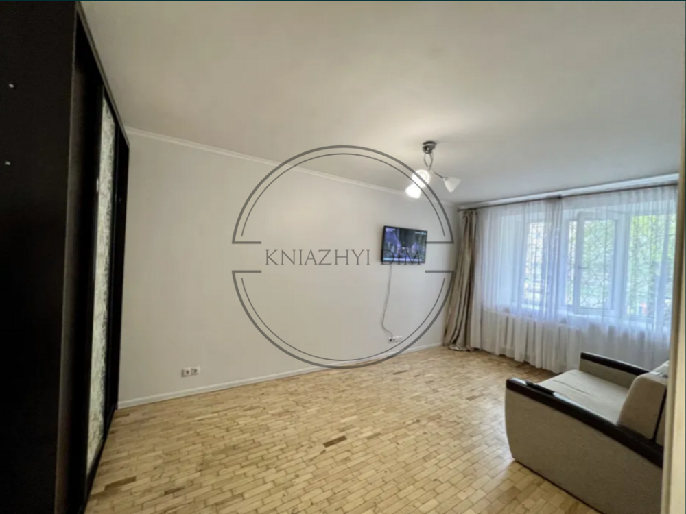 Продаж 1 кім квартири Дарницький р-н.,Нова Дарниця КОД № № 21145901 Киев - изображение 1