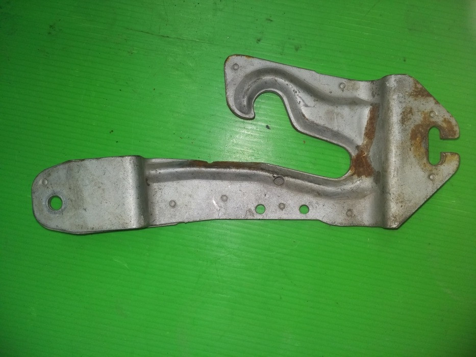 Скоба замка ліва 51231928117 БМВ е34 оригінал Вінниця - зображення 1