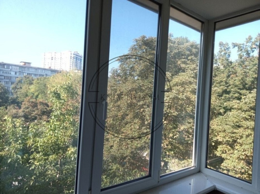 Відмінна трикімнатна квартира в самому серці Києва на Печерске.Код: 11195417 Київ - зображення 2