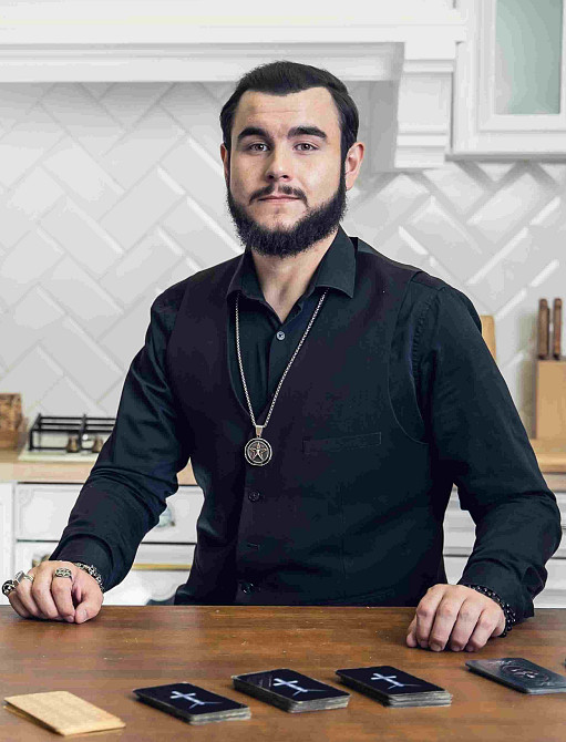 Приворот на відстані. Приворожу. Віктор Литовський таролог Україна. Київ - зображення 1