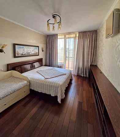 продажа 3-к квартира Киев, Голосеевский, 380000 $ Киев